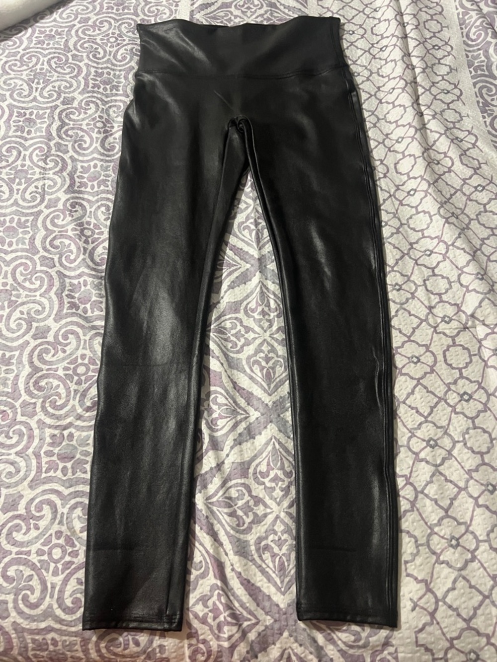 SPANX Black Leggings with Red Tag